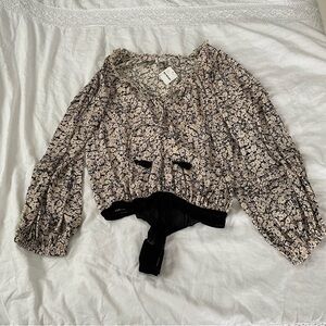NEW Intimately Free People SMALL She’s Ditsy Bell Sleeve Bodysuit Floral NWT